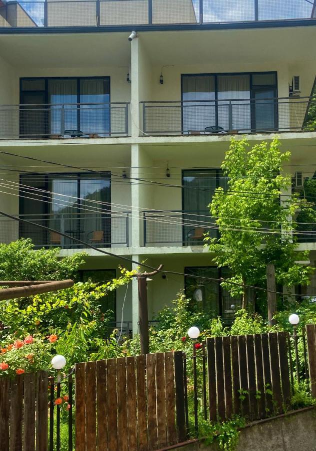 Borjomi Central Hotel Bagian luar foto