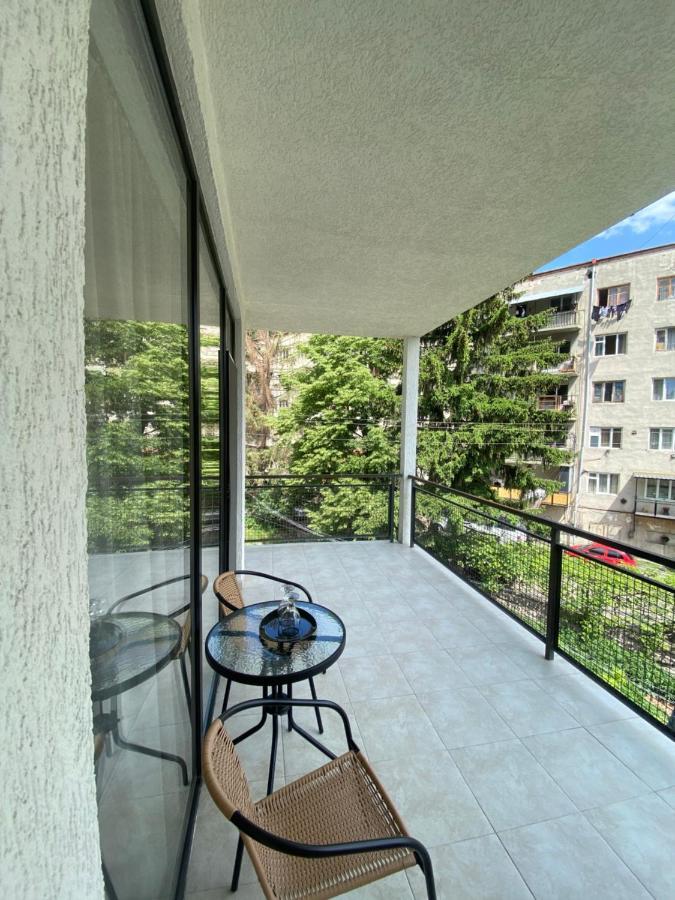 Borjomi Central Hotel Bagian luar foto