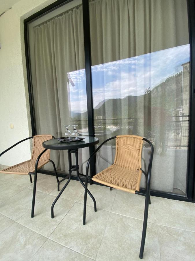Borjomi Central Hotel Bagian luar foto