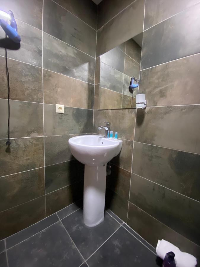 Borjomi Central Hotel Bagian luar foto
